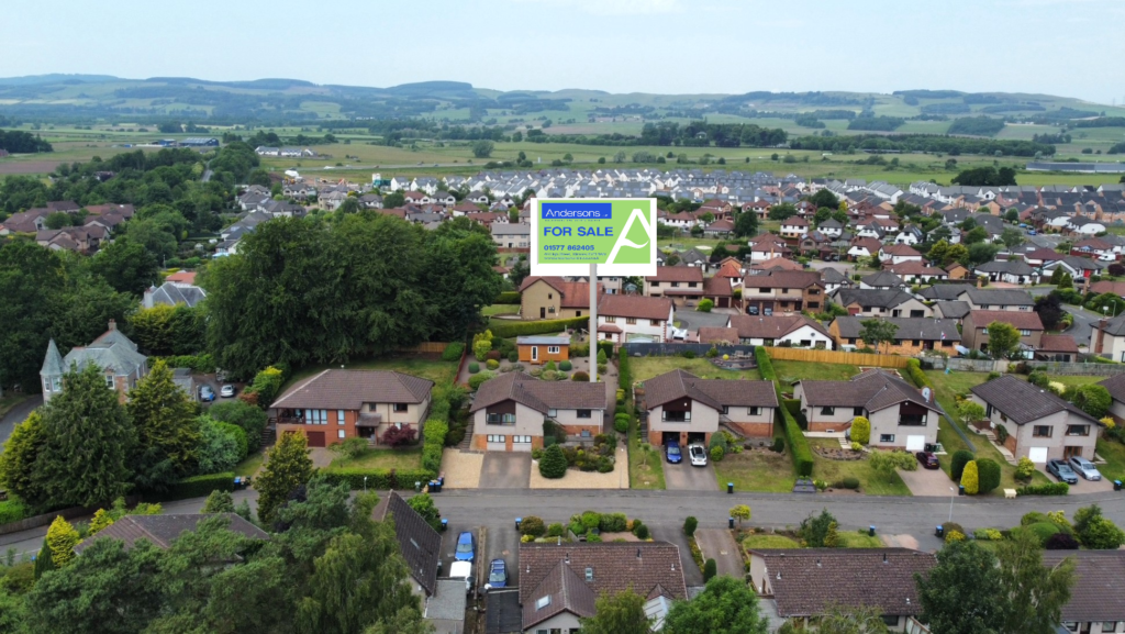 Kourion, 1 Gallowhill Gardens, Kinross