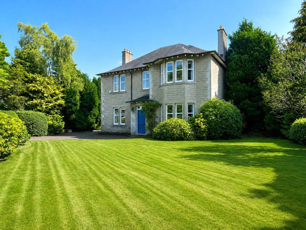 Ramshawe, 17 Station Road, Kinross