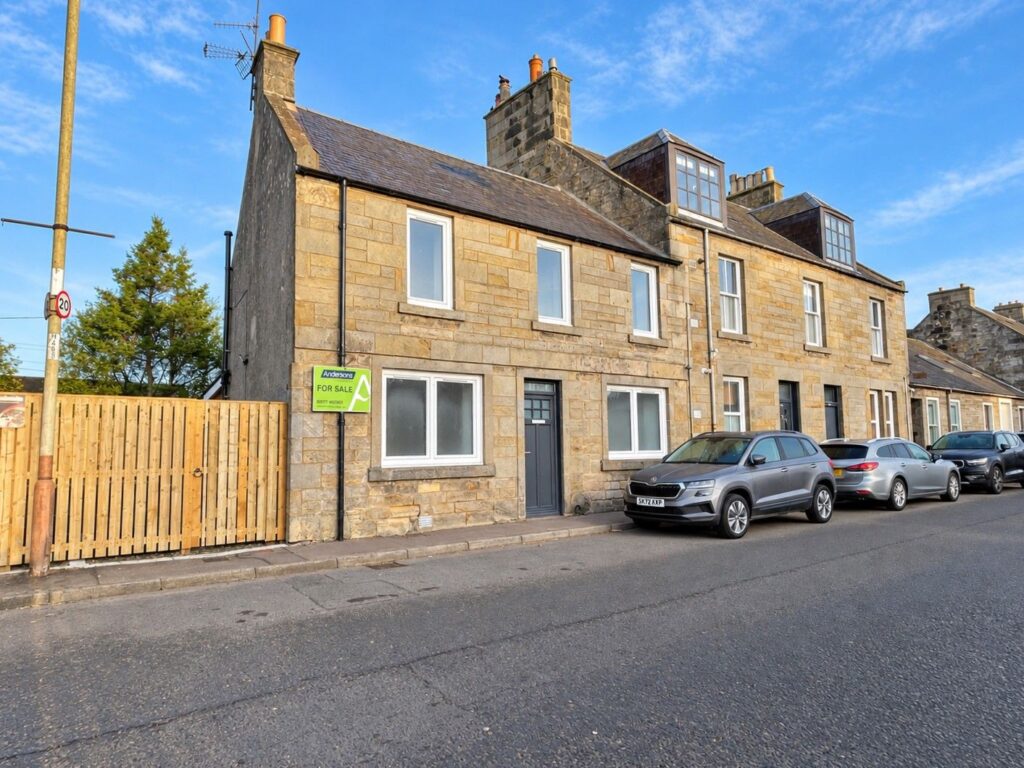 180 High Street, Kinross